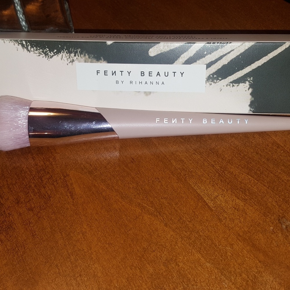 Fenty Beauty Foundation Brush